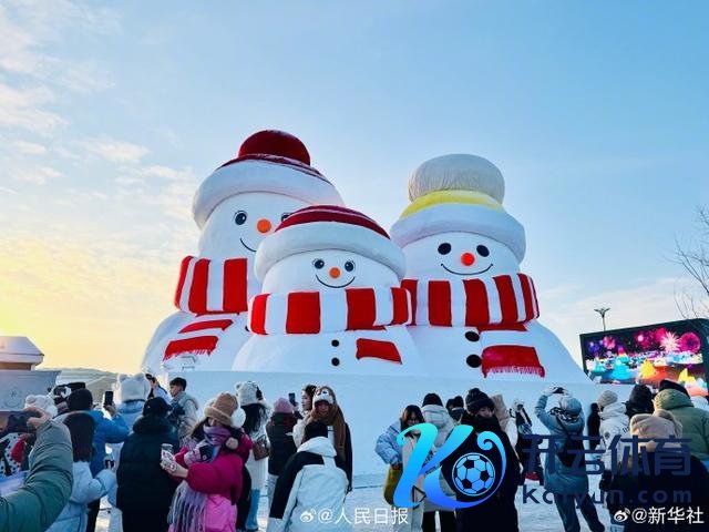 大雪东谈主算是让尔滨玩显明了